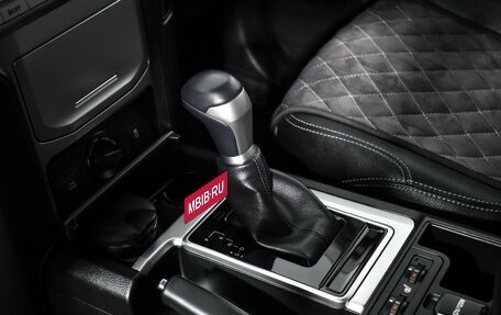 Toyota Land Cruiser Prado 150 рестайлинг 2, 2019 год, 4 502 000 рублей, 12 фотография
