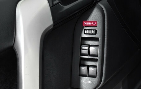 Toyota Land Cruiser Prado 150 рестайлинг 2, 2019 год, 4 502 000 рублей, 10 фотография