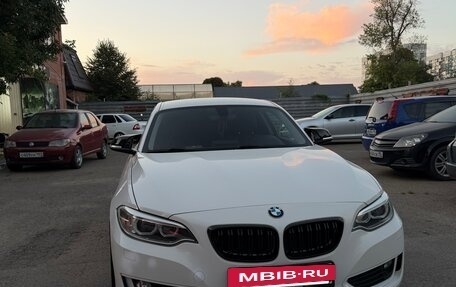 BMW 2 серия F22, 2014 год, 1 750 000 рублей, 4 фотография