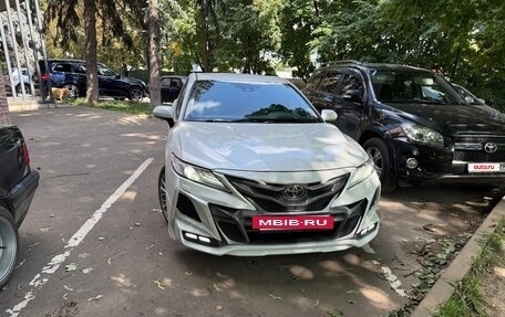 Toyota Camry, 2019 год, 2 700 000 рублей, 5 фотография