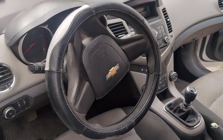 Chevrolet Cruze II, 2012 год, 550 000 рублей, 3 фотография