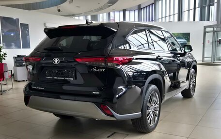 Toyota Highlander, 2026 год, 5 650 000 рублей, 4 фотография