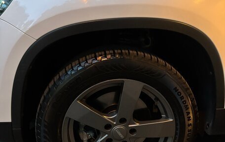 Volkswagen Tiguan I, 2011 год, 1 550 000 рублей, 21 фотография