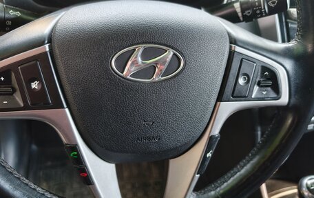 Hyundai Solaris II рестайлинг, 2016 год, 1 100 000 рублей, 15 фотография