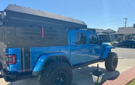 Jeep Gladiator, 2021 год, 19 300 000 рублей, 3 фотография
