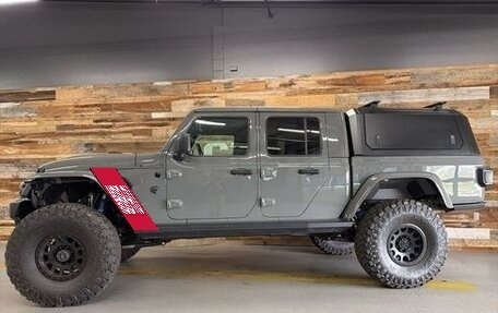 Jeep Gladiator, 2021 год, 19 300 000 рублей, 25 фотография