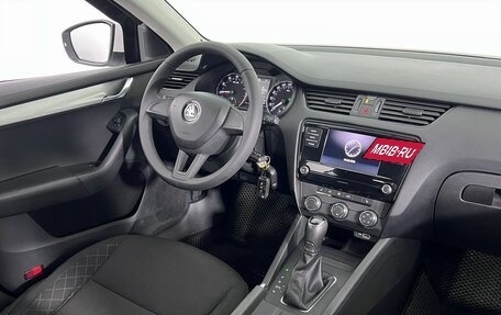 Skoda Octavia, 2018 год, 1 439 000 рублей, 13 фотография
