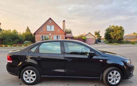 Volkswagen Polo VI (EU Market), 2012 год, 815 000 рублей, 4 фотография