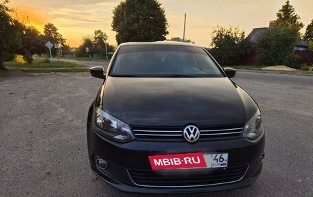 Volkswagen Polo VI (EU Market), 2012 год, 815 000 рублей, 3 фотография