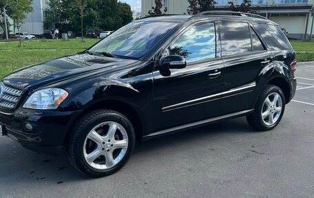 Mercedes-Benz M-Класс, 2008 год, 2 300 000 рублей, 2 фотография