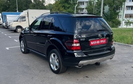 Mercedes-Benz M-Класс, 2008 год, 2 300 000 рублей, 4 фотография