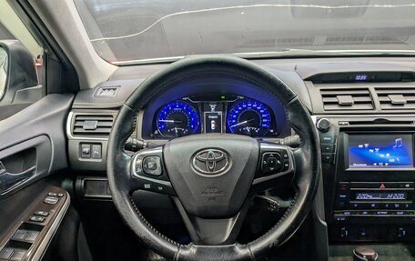 Toyota Camry, 2016 год, 1 550 000 рублей, 20 фотография
