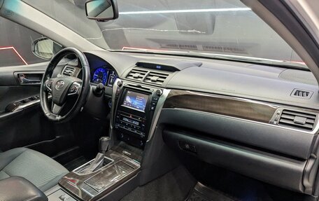 Toyota Camry, 2016 год, 1 550 000 рублей, 16 фотография