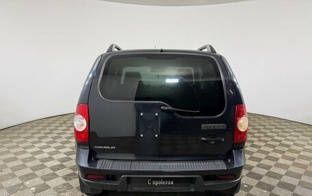 Chevrolet Niva I рестайлинг, 2017 год, 495 000 рублей, 8 фотография