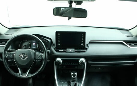 Toyota RAV4, 2020 год, 3 745 000 рублей, 15 фотография