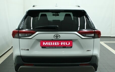 Toyota RAV4, 2020 год, 3 745 000 рублей, 12 фотография