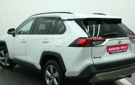 Toyota RAV4, 2020 год, 3 745 000 рублей, 11 фотография