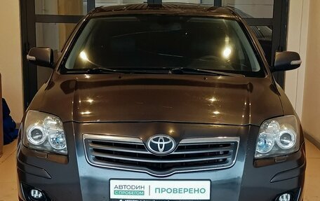 Toyota Avensis III рестайлинг, 2006 год, 519 000 рублей, 2 фотография