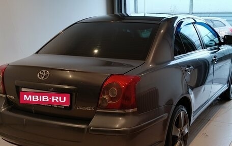 Toyota Avensis III рестайлинг, 2006 год, 519 000 рублей, 4 фотография