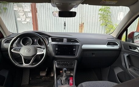 Volkswagen Tiguan II, 2021 год, 2 999 999 рублей, 1 фотография