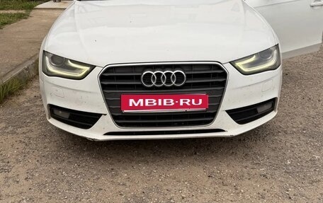 Audi A4, 2012 год, 1 100 000 рублей, 1 фотография