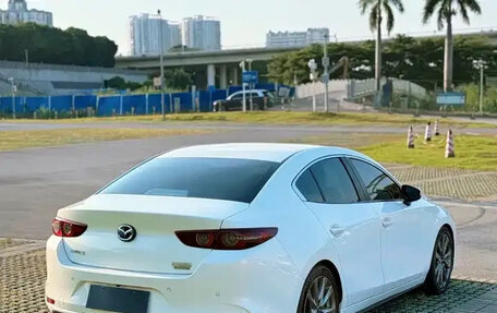 Mazda 3, 2021 год, 1 777 000 рублей, 4 фотография