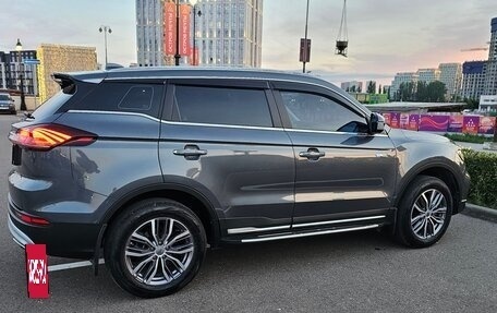 Geely Atlas, 2022 год, 1 850 000 рублей, 5 фотография