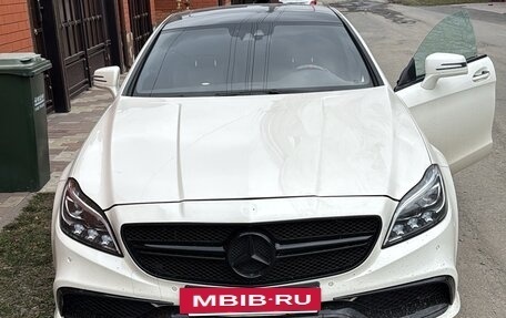 Mercedes-Benz CLS AMG, 2011 год, 2 900 000 рублей, 3 фотография