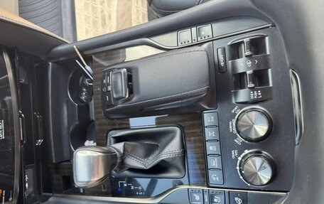 Lexus LX III, 2018 год, 12 000 000 рублей, 8 фотография