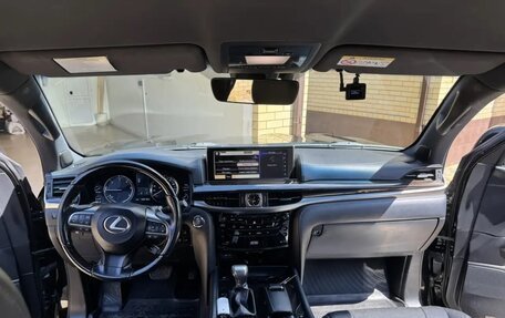 Lexus LX III, 2018 год, 12 000 000 рублей, 6 фотография