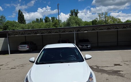 Chevrolet Cruze II, 2014 год, 800 000 рублей, 2 фотография