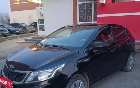 KIA Rio III рестайлинг, 2012 год, 680 000 рублей, 2 фотография