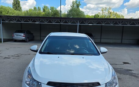 Chevrolet Cruze II, 2014 год, 800 000 рублей, 19 фотография