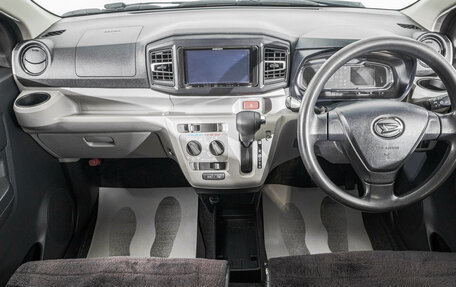 Daihatsu Mira e:S I рестайлинг, 2017 год, 749 000 рублей, 9 фотография