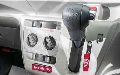 Daihatsu Mira e:S I рестайлинг, 2017 год, 749 000 рублей, 17 фотография