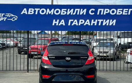 Hyundai Solaris II рестайлинг, 2013 год, 690 000 рублей, 8 фотография