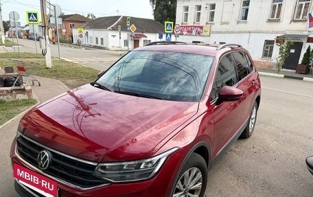 Volkswagen Tiguan II, 2021 год, 2 999 999 рублей, 4 фотография