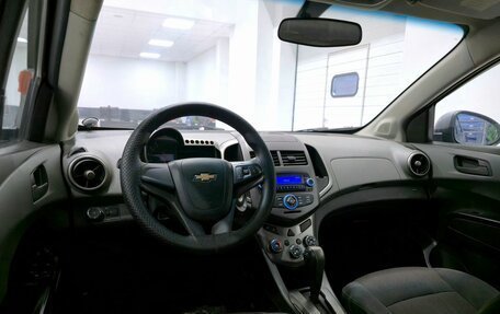 Chevrolet Aveo III, 2012 год, 835 000 рублей, 12 фотография