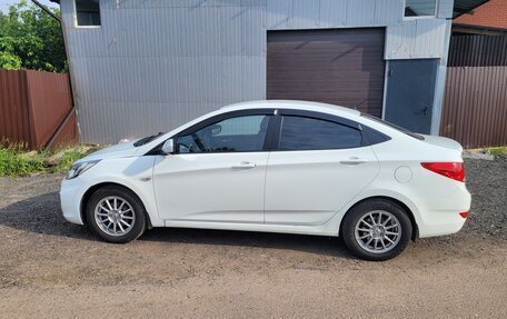 Hyundai Solaris II рестайлинг, 2014 год, 595 000 рублей, 3 фотография