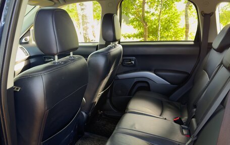 Mitsubishi Outlander III рестайлинг 3, 2008 год, 920 000 рублей, 13 фотография