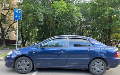 Toyota Corolla, 2004 год, 275 000 рублей, 4 фотография
