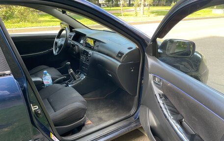 Toyota Corolla, 2004 год, 275 000 рублей, 11 фотография