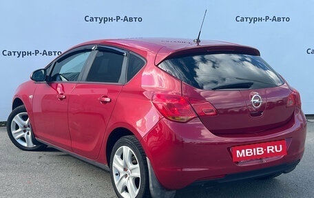 Opel Astra J, 2010 год, 400 000 рублей, 4 фотография