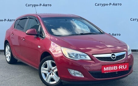 Opel Astra J, 2010 год, 400 000 рублей, 3 фотография