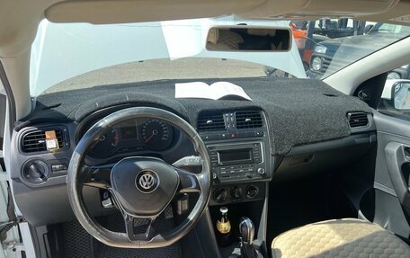 Volkswagen Polo VI (EU Market), 2017 год, 1 080 000 рублей, 5 фотография