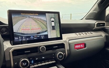 Toyota Tacoma, 2025 год, 10 500 000 рублей, 16 фотография