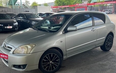 Toyota Corolla, 2004 год, 270 000 рублей, 4 фотография