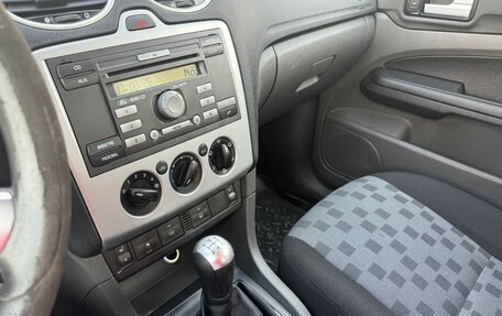 Ford Focus II рестайлинг, 2007 год, 310 000 рублей, 23 фотография