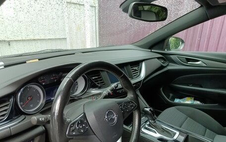 Opel Insignia II рестайлинг, 2021 год, 1 700 000 рублей, 9 фотография