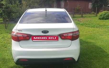 KIA Rio III рестайлинг, 2012 год, 900 000 рублей, 4 фотография